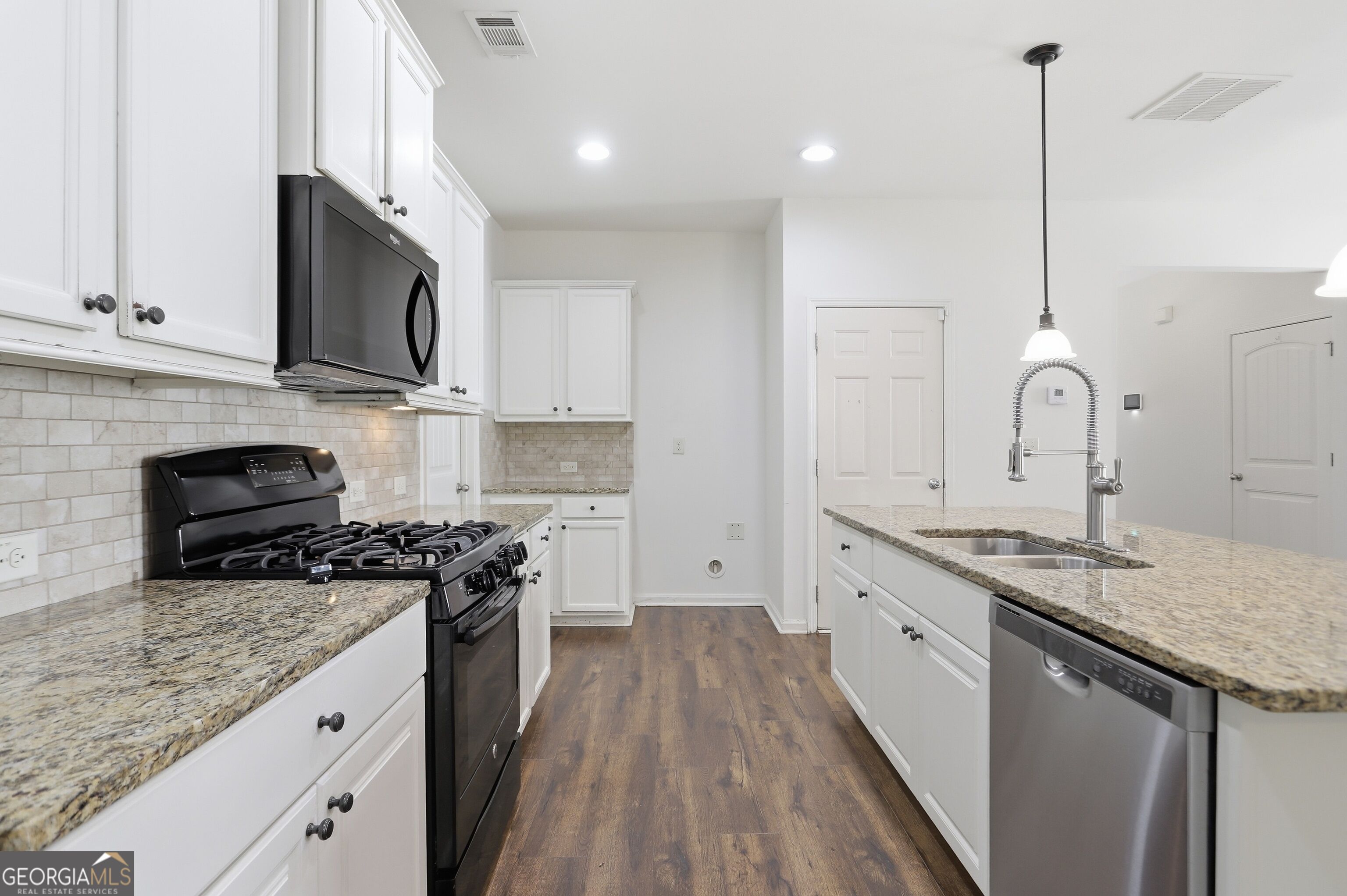 272 Shaw Drive Property Photo 12