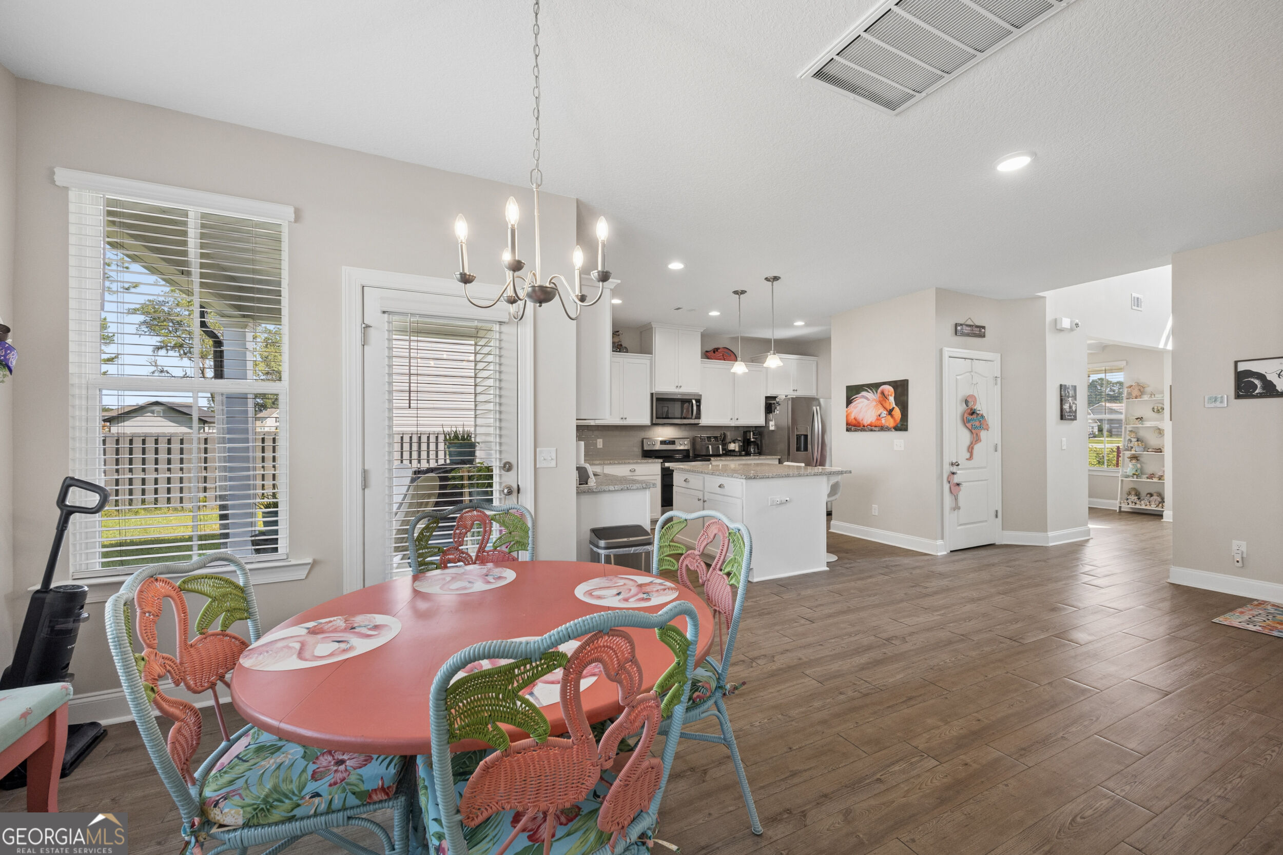 10 High Meadow Crossing Property Photo 16