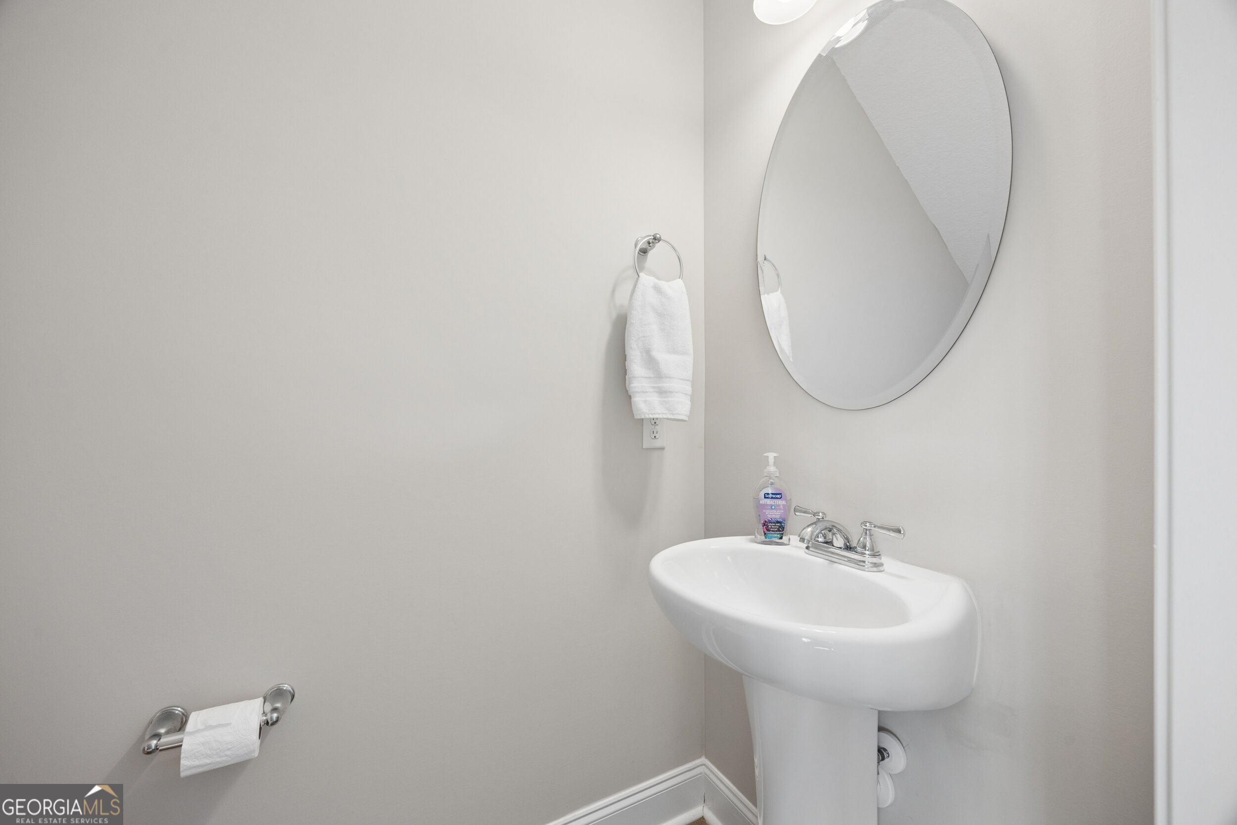 10 High Meadow Crossing Property Photo 32