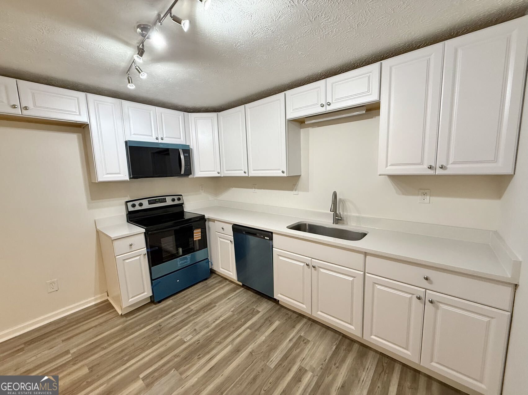 3570 Brenda Court Property Photo 8