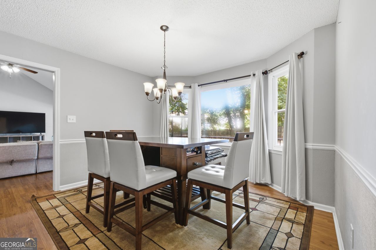 11212 Hemlock Road Property Photo 12