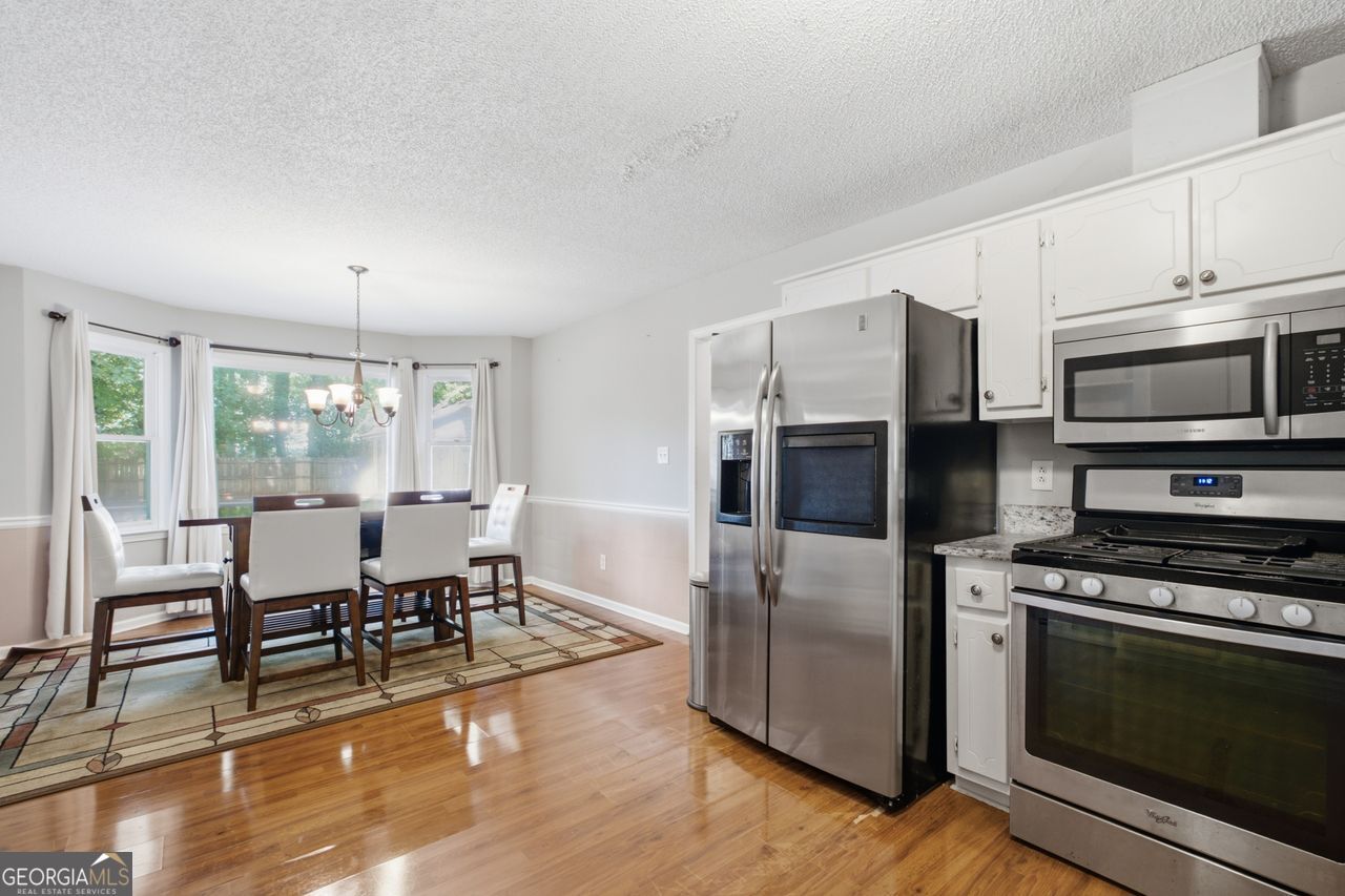 11212 Hemlock Road Property Photo 15