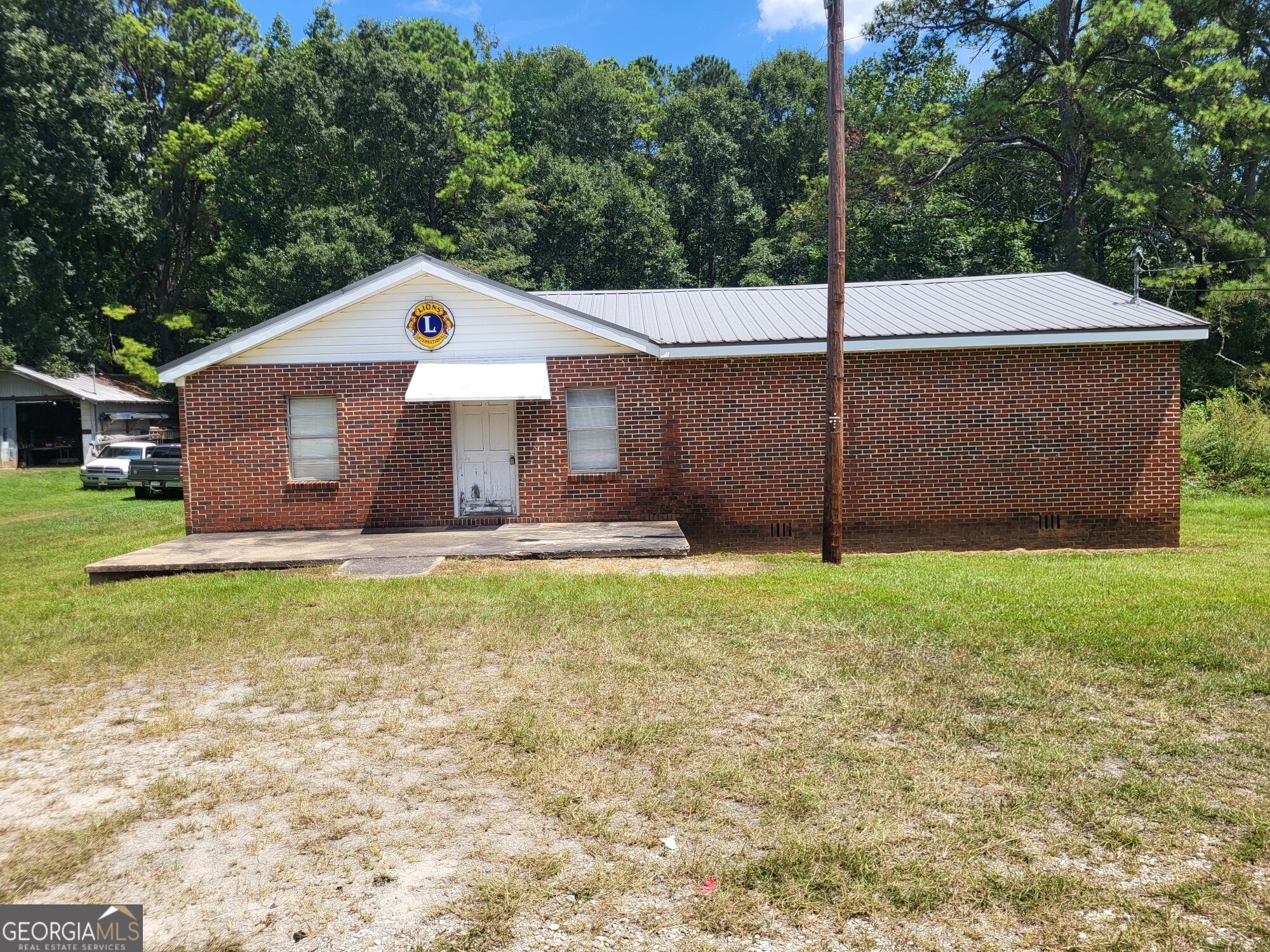 2123 Phillips Road Property Photo 1