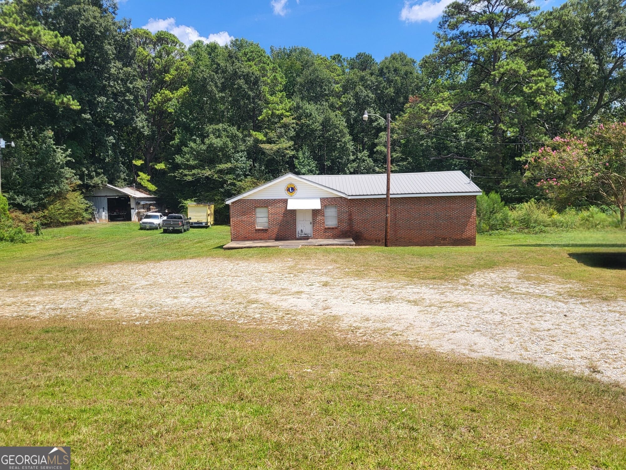 2123 Phillips Road Property Photo 2