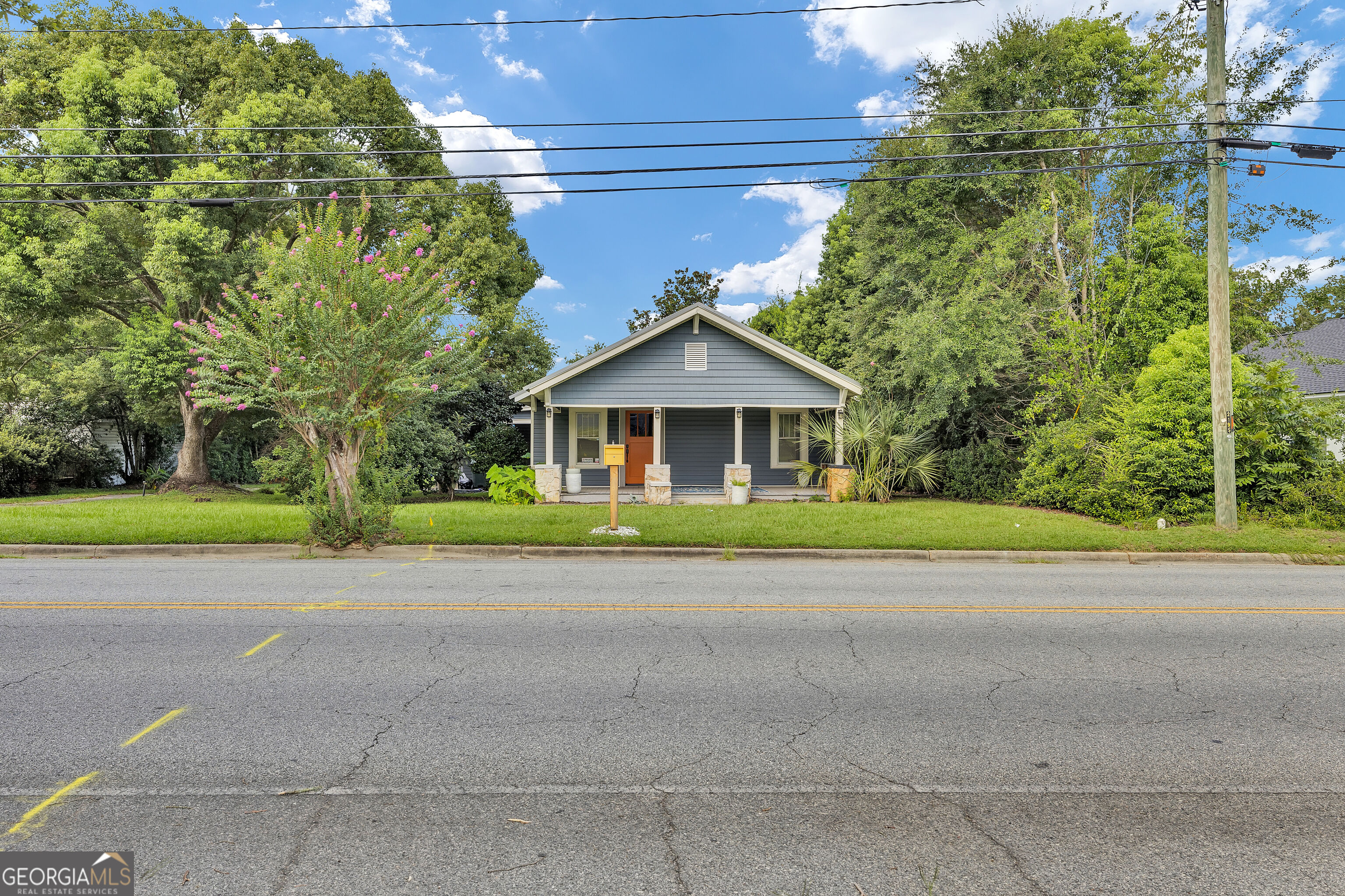 504 S Church Street Property Photo 1