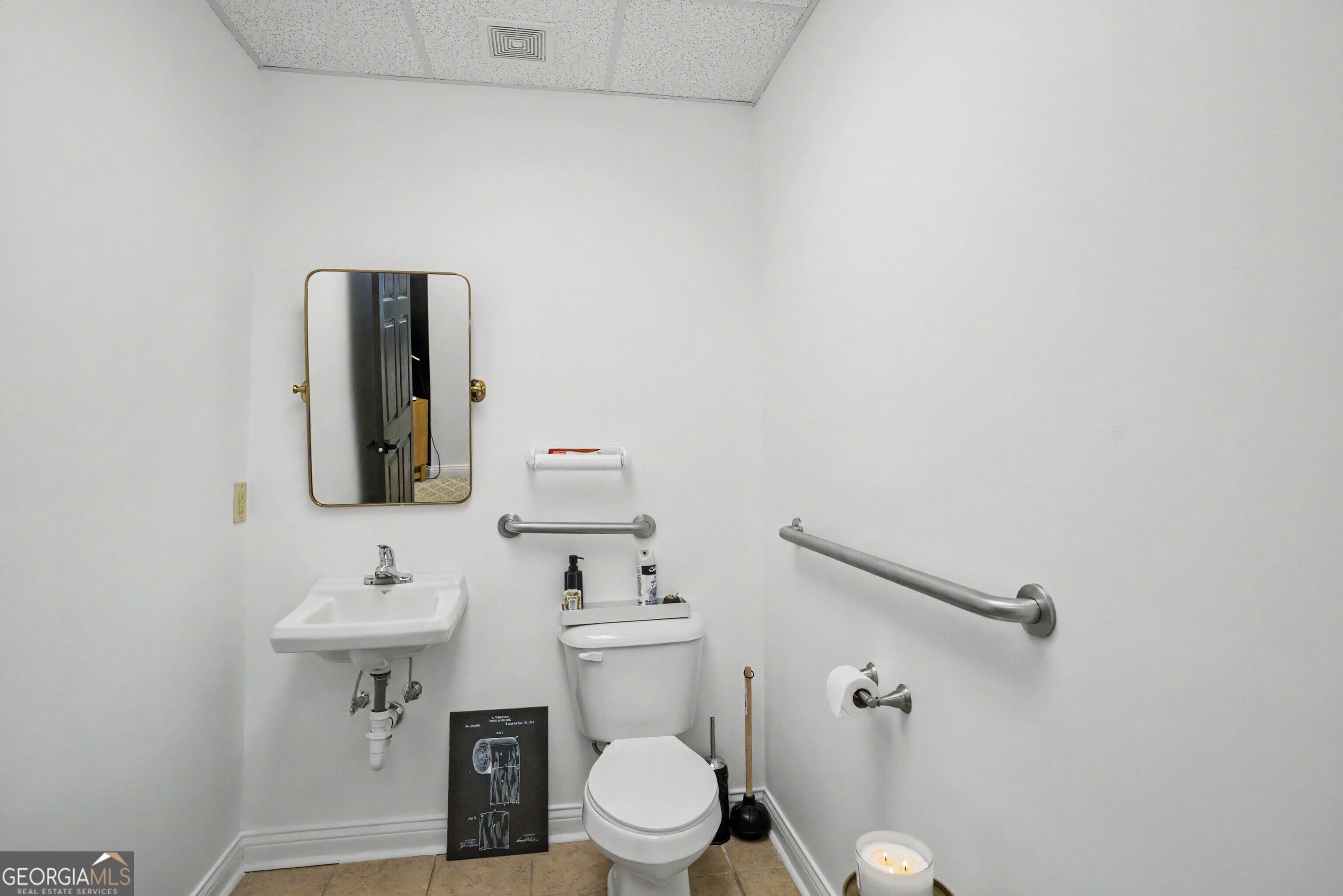 139 W Ellis Road Property Photo 8