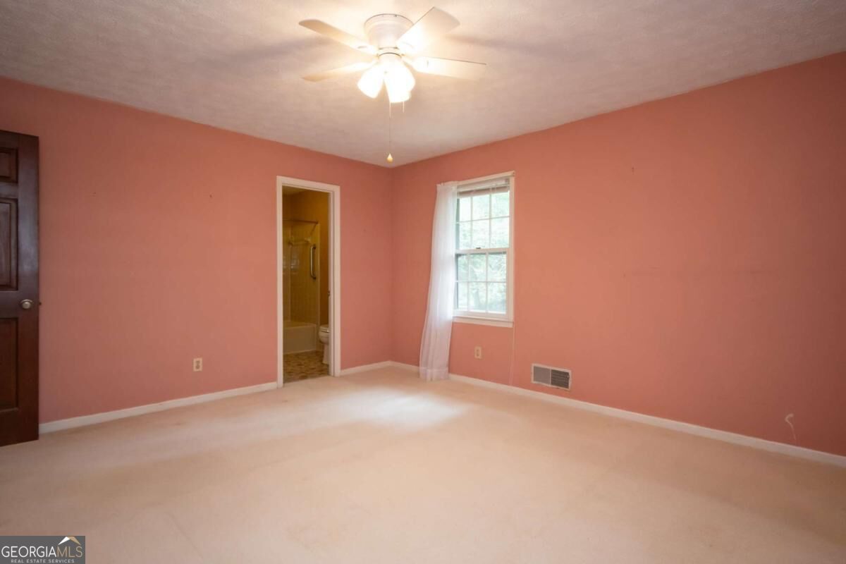 135 Old Fort Road Property Photo 44
