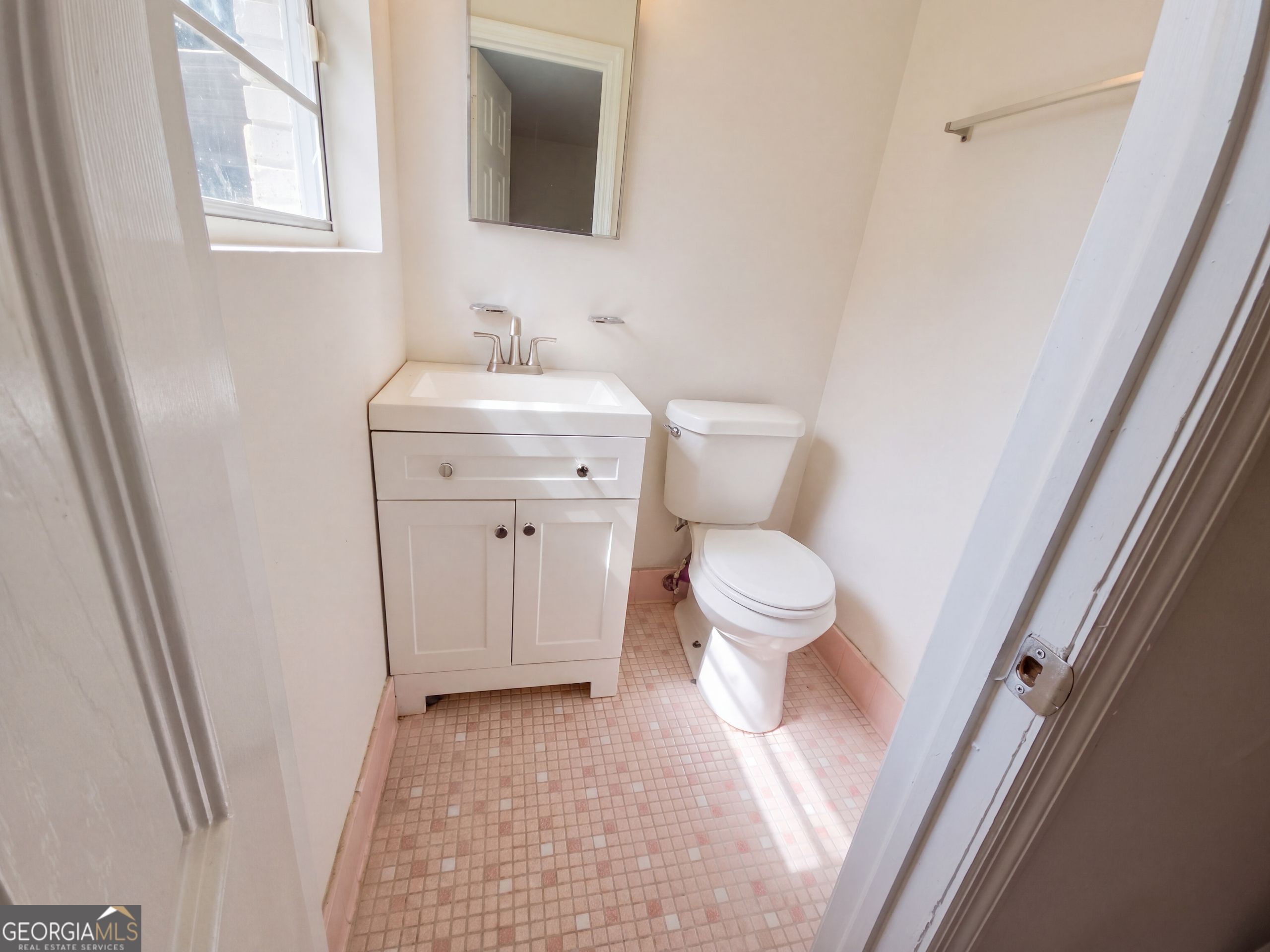 1812 Empress Avenue Property Photo 24