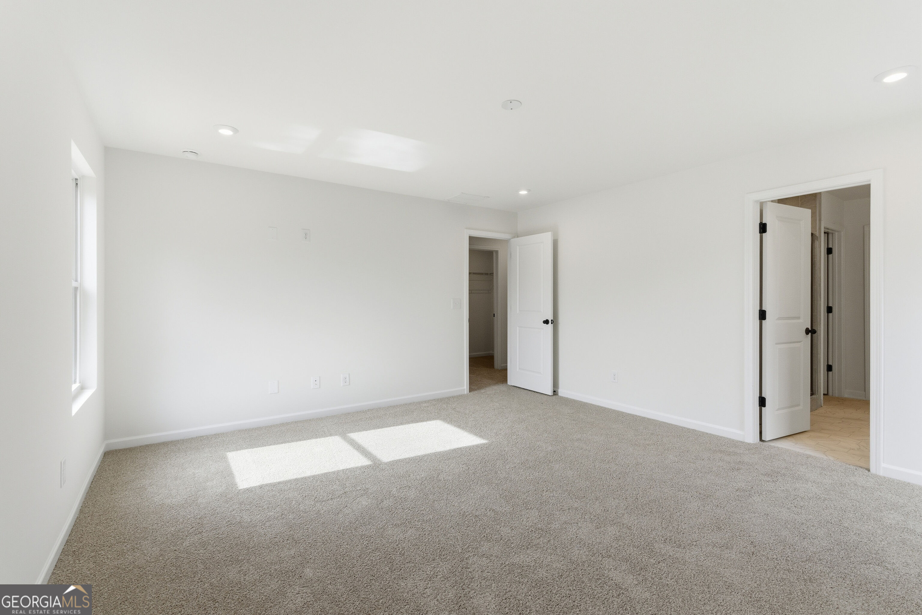 105 Everwood Court Property Photo 11