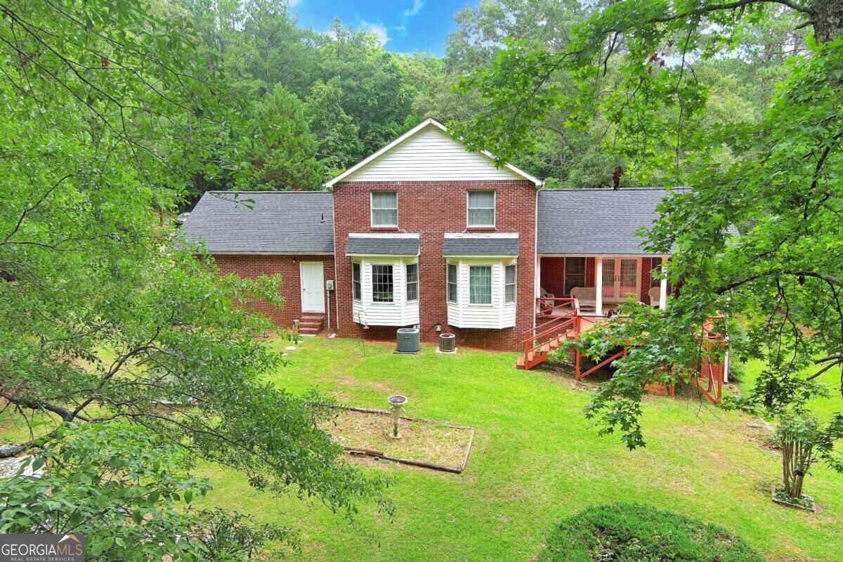 240 Riverview Road Property Photo 4