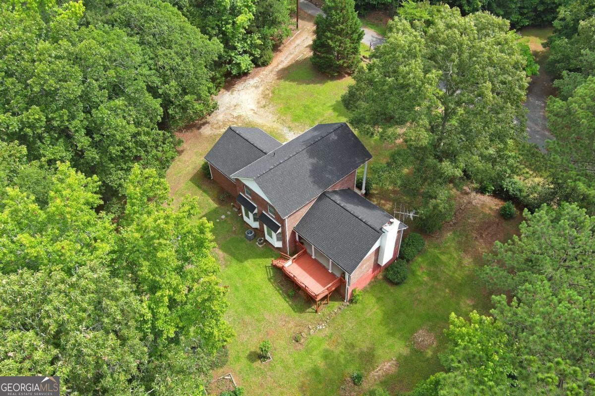 240 Riverview Road Property Photo 8