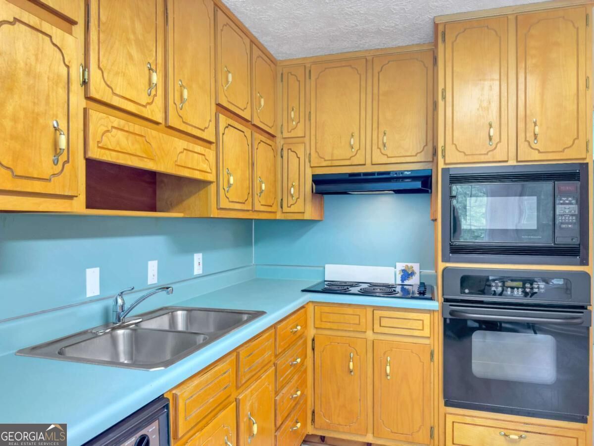 240 Riverview Road Property Photo 33