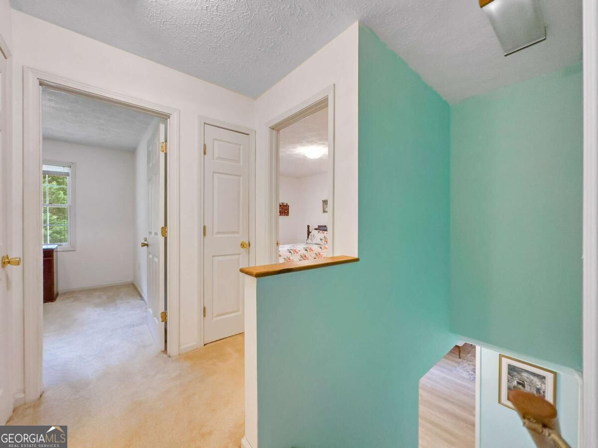 240 Riverview Road Property Photo 39
