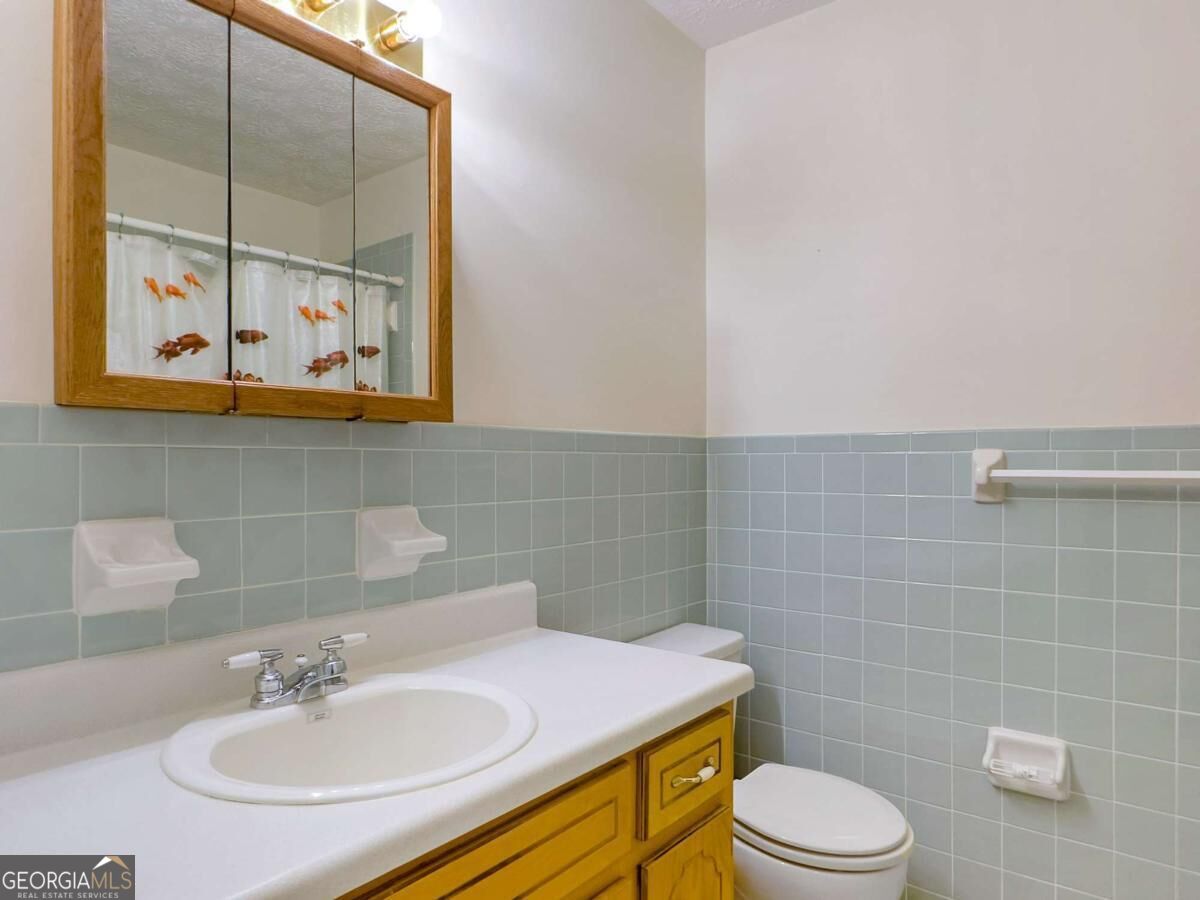 240 Riverview Road Property Photo 42