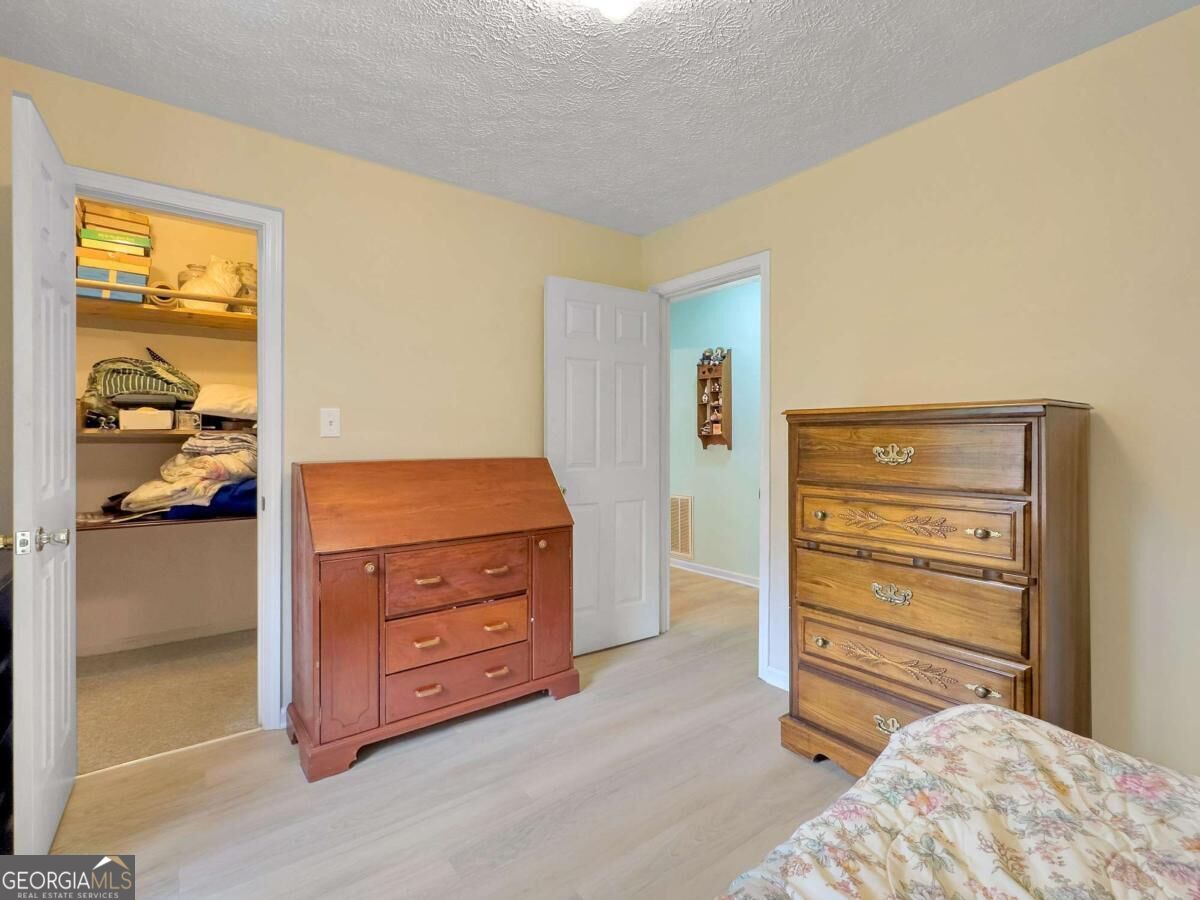 240 Riverview Road Property Photo 45