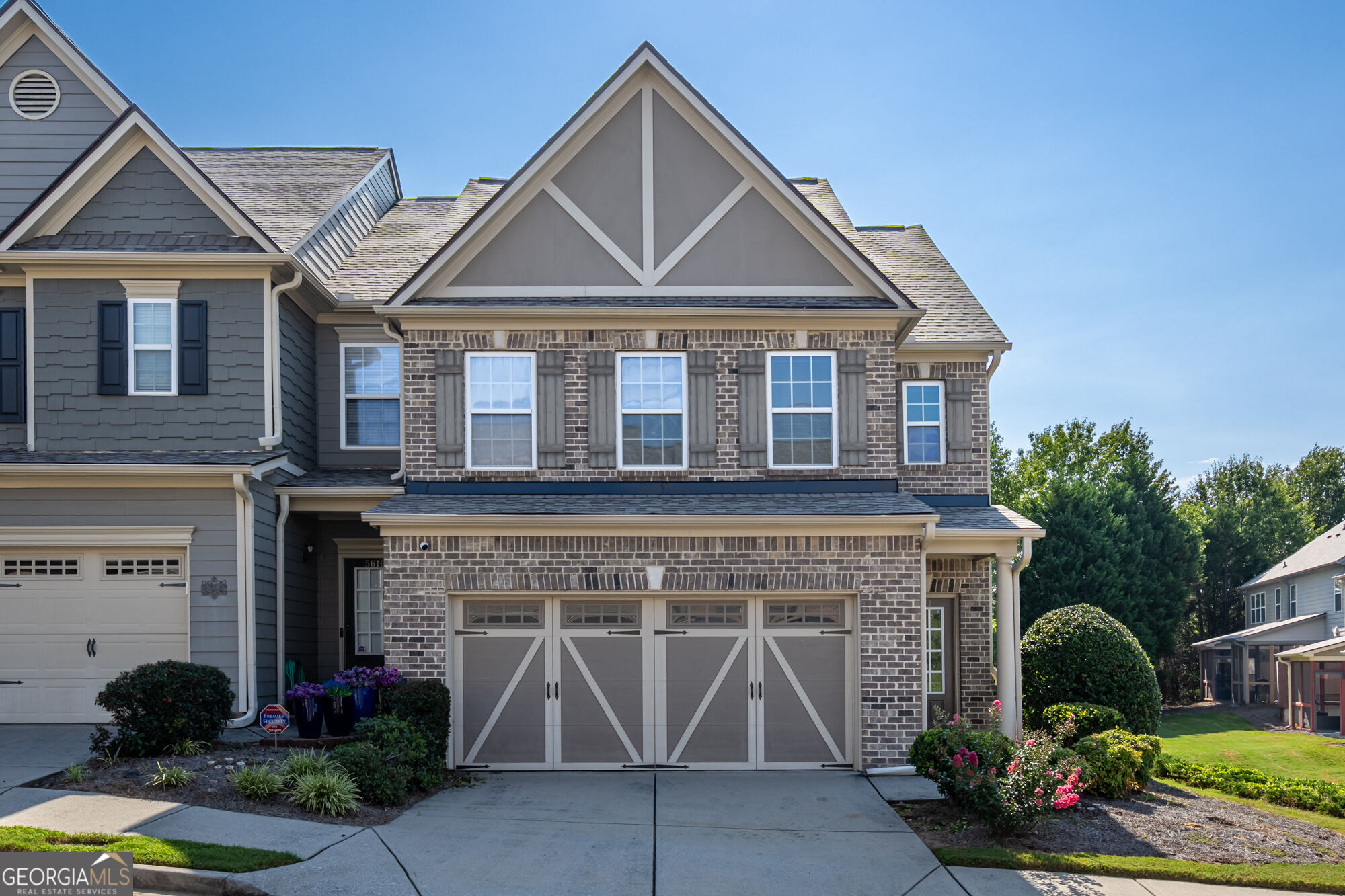 5621 Cobblestone Creek Avenue # 14 Property Photo 1