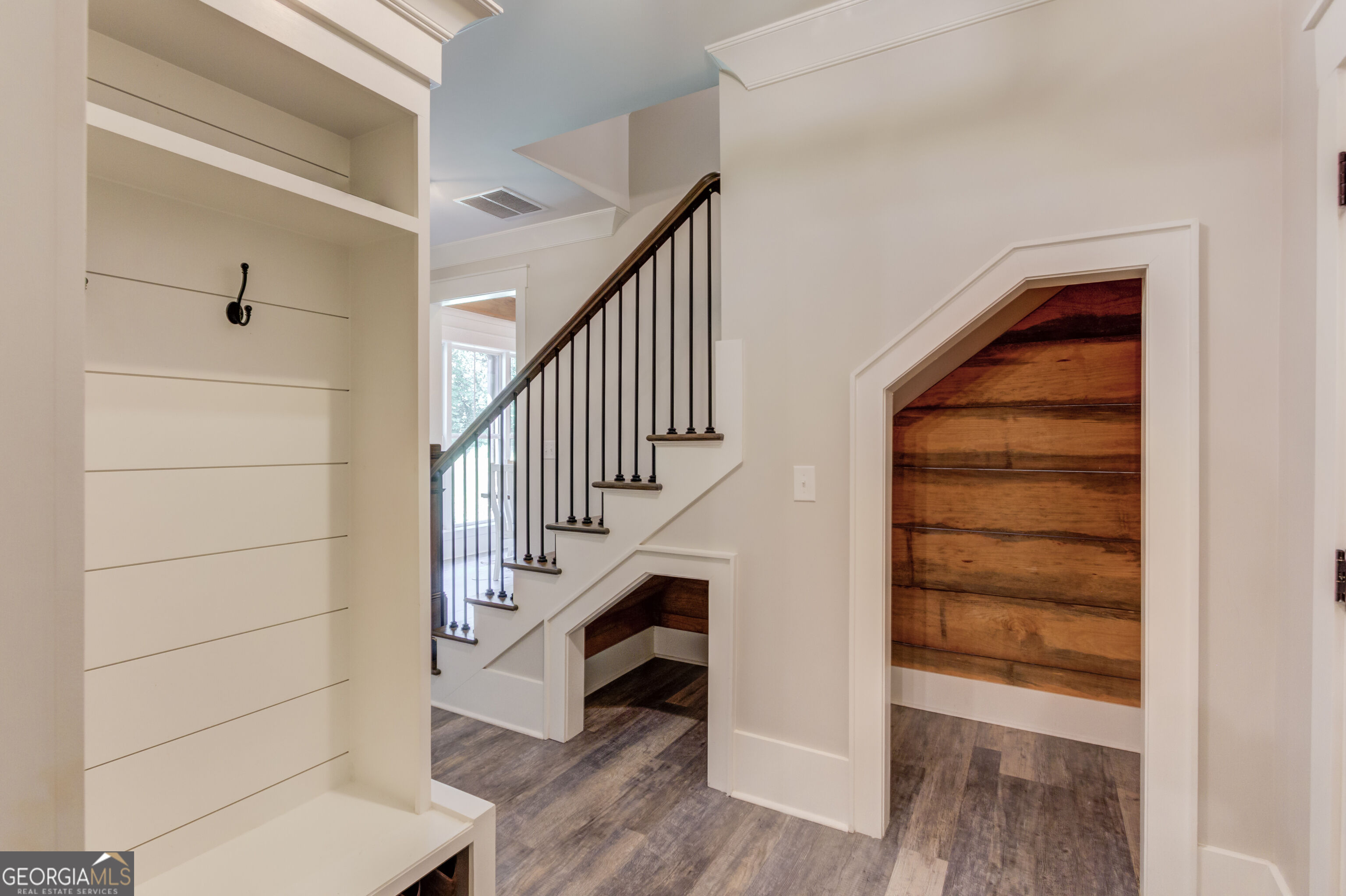 1092 Stewart Road Property Photo 43