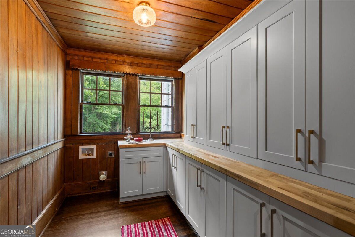 6104 Floyd Street Ne Property Photo 20