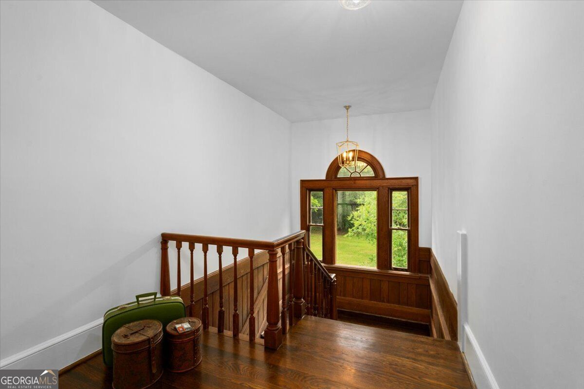 6104 Floyd Street Ne Property Photo 24