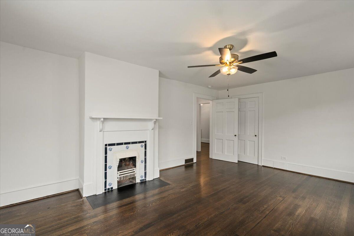 6104 Floyd Street Ne Property Photo 28