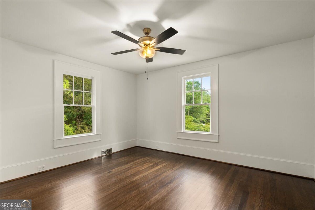 6104 Floyd Street Ne Property Photo 32