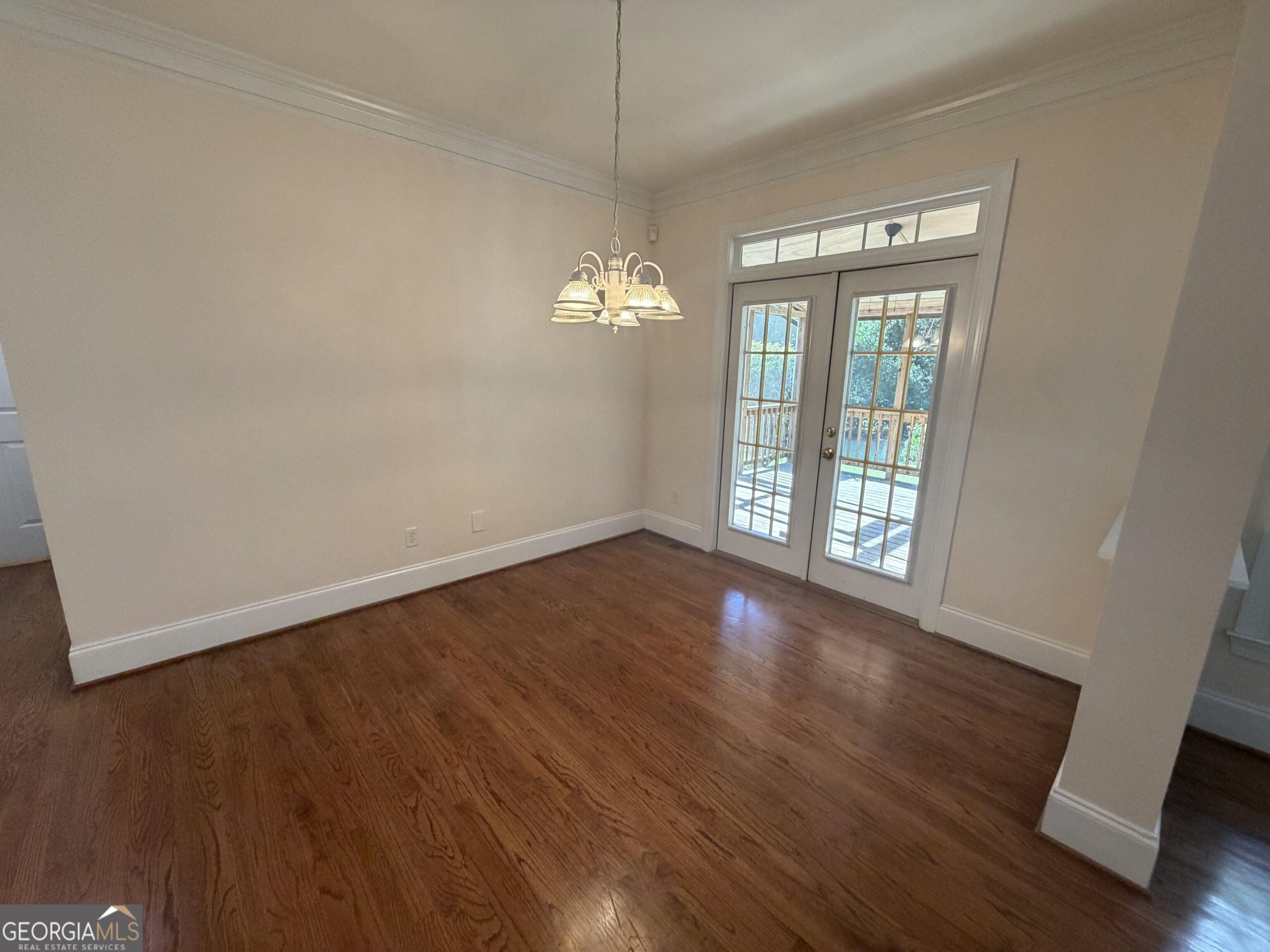 3281 Winthrop Circle Property Photo 8