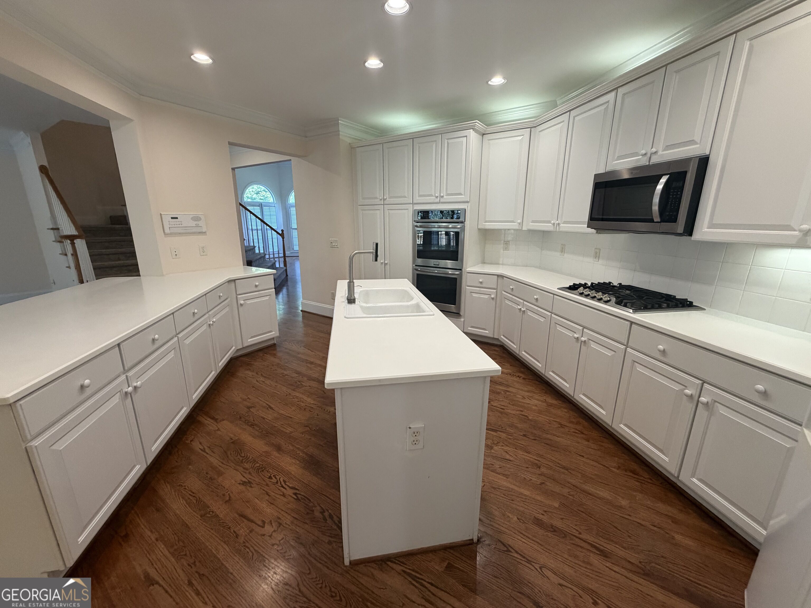 3281 Winthrop Circle Property Photo 11