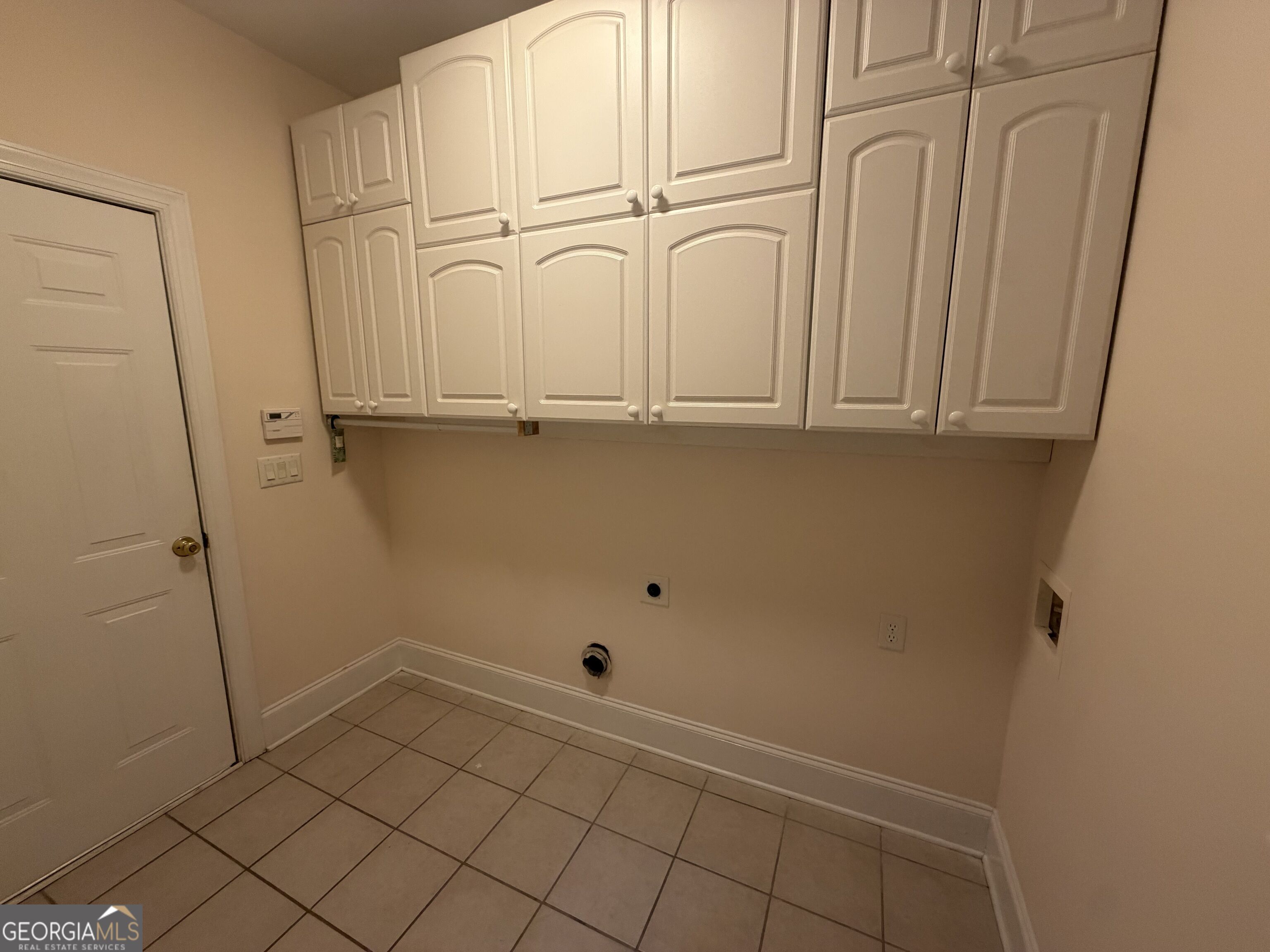 3281 Winthrop Circle Property Photo 16