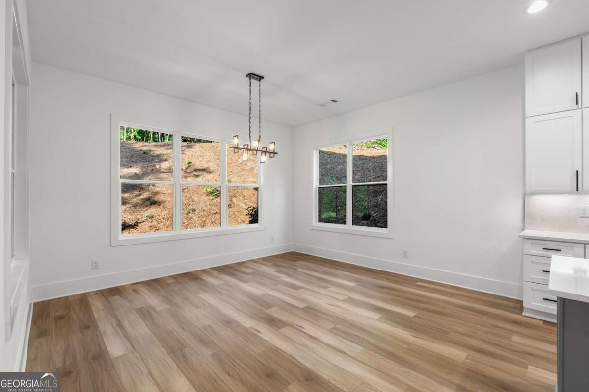7252 Creekside Way Property Photo 18