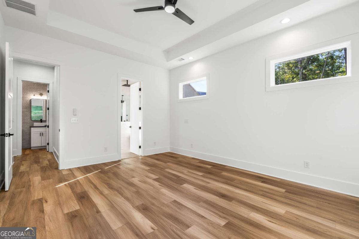 7252 Creekside Way Property Photo 38