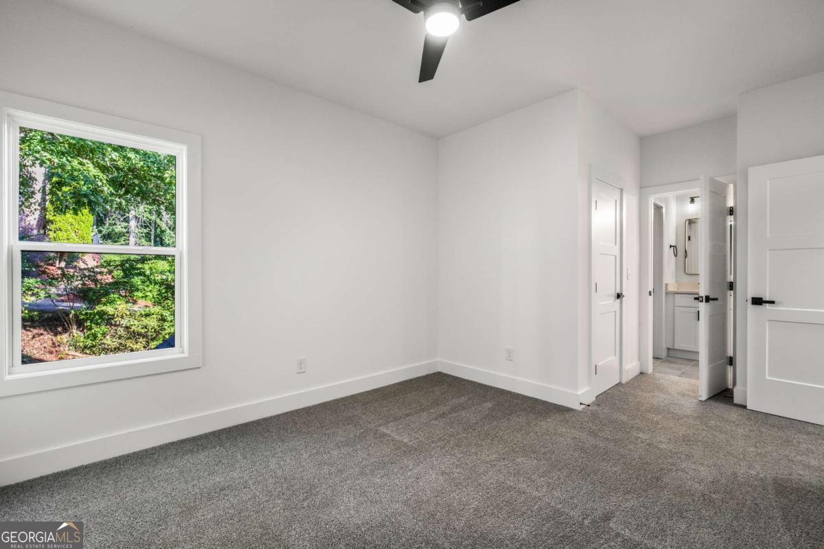 7252 Creekside Way Property Photo 46