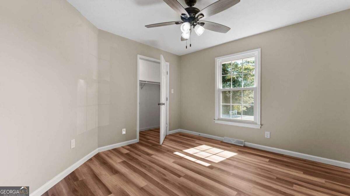 453 Mountain View Road Se Property Photo 20