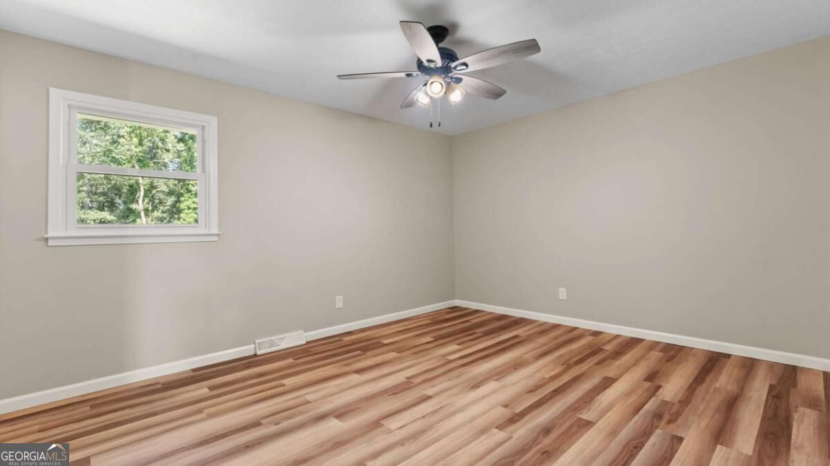 453 Mountain View Road Se Property Photo 23