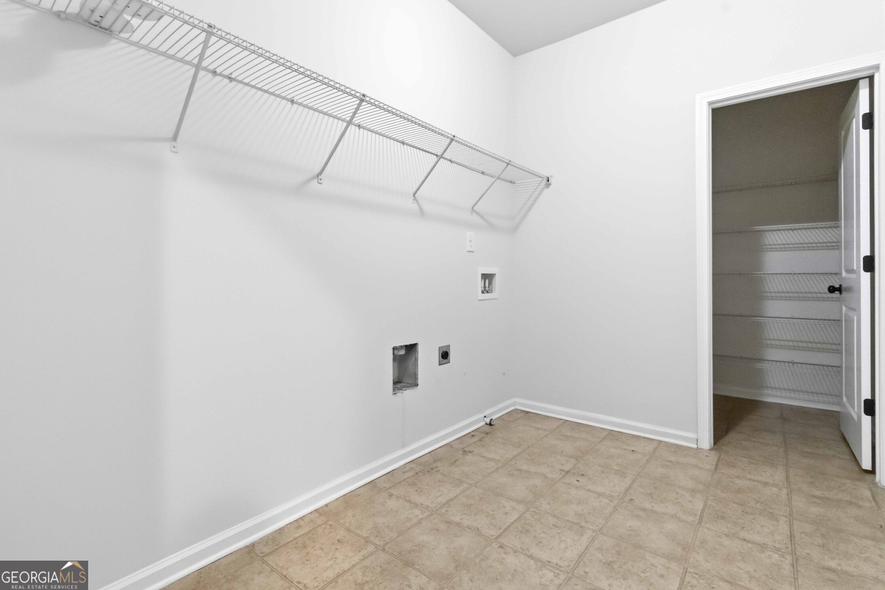 2138 Dodson Woods Drive Property Photo 16