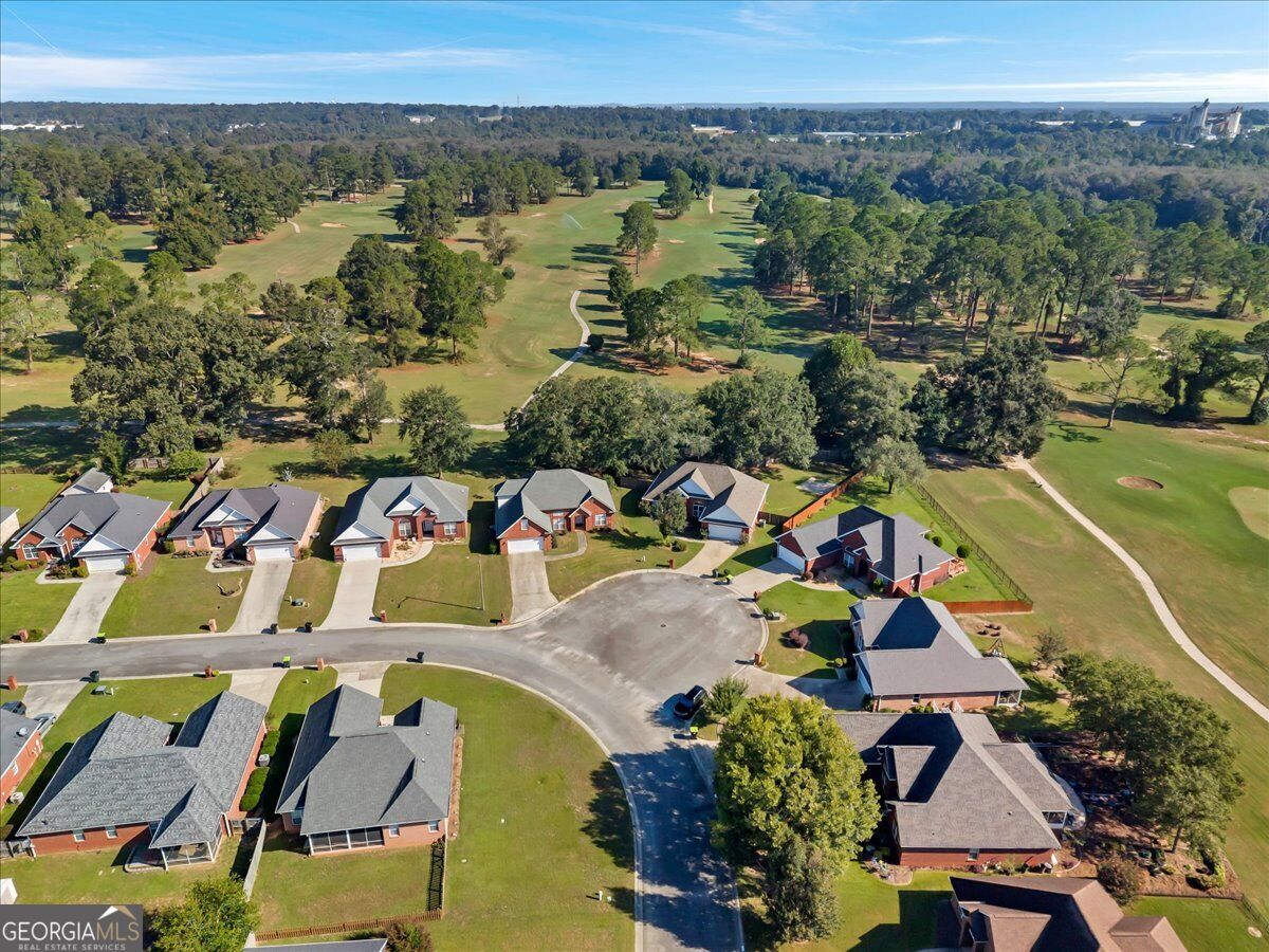 609 Links View Drive Property Photo 12
