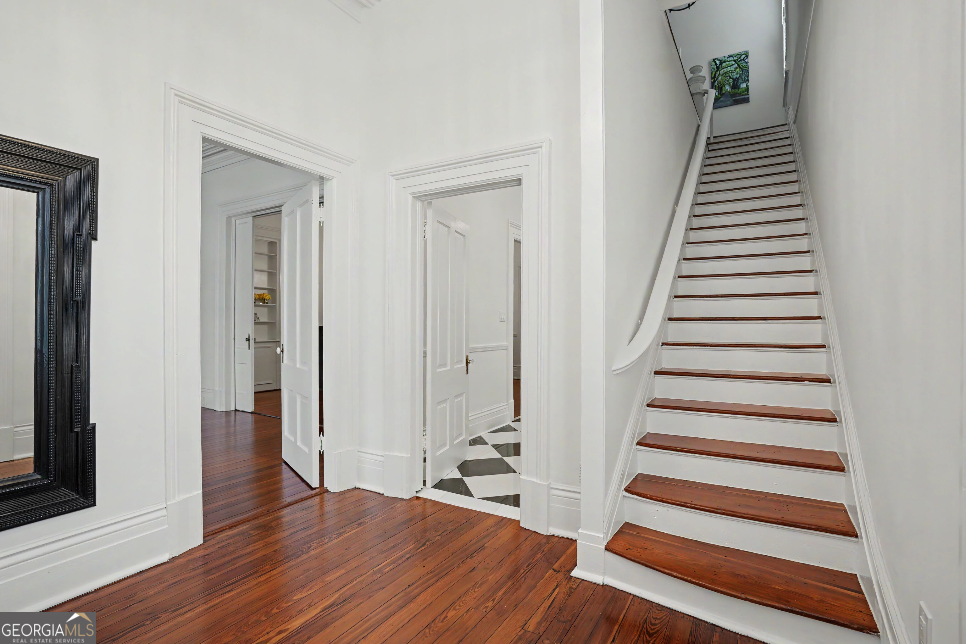 207 E Gwinnett Street Property Photo 8