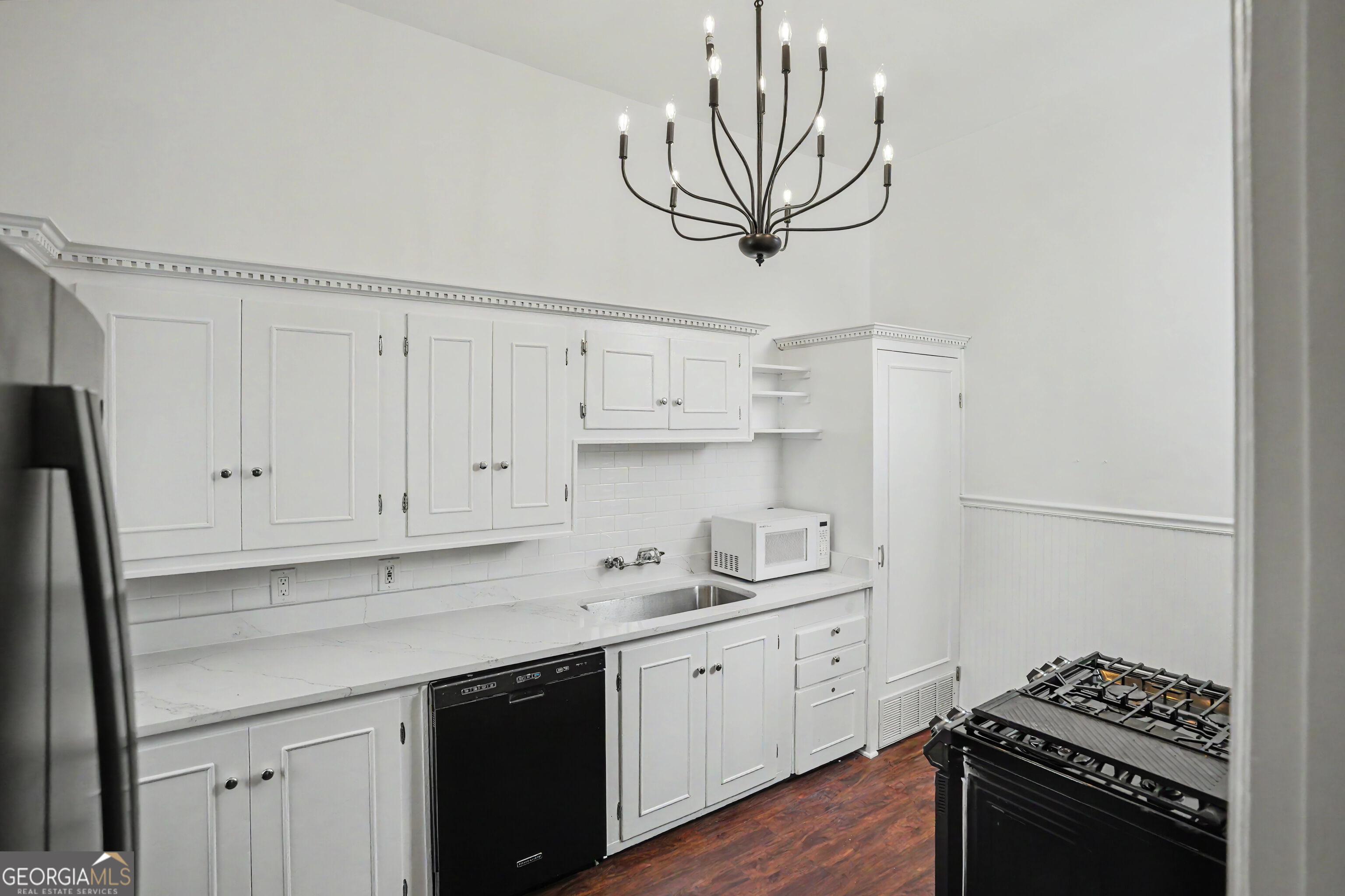 207 E Gwinnett Street Property Photo 49