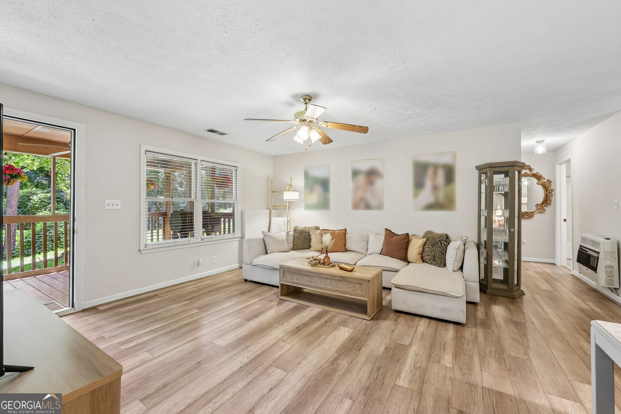 1398 Elliott Family Parkway Property Photo 5