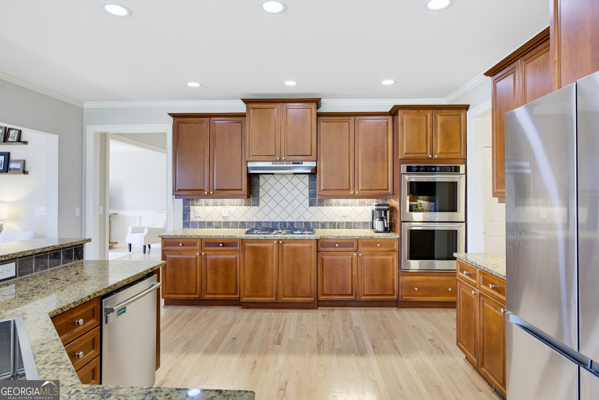 333 Golf Crest Drive Property Photo 11