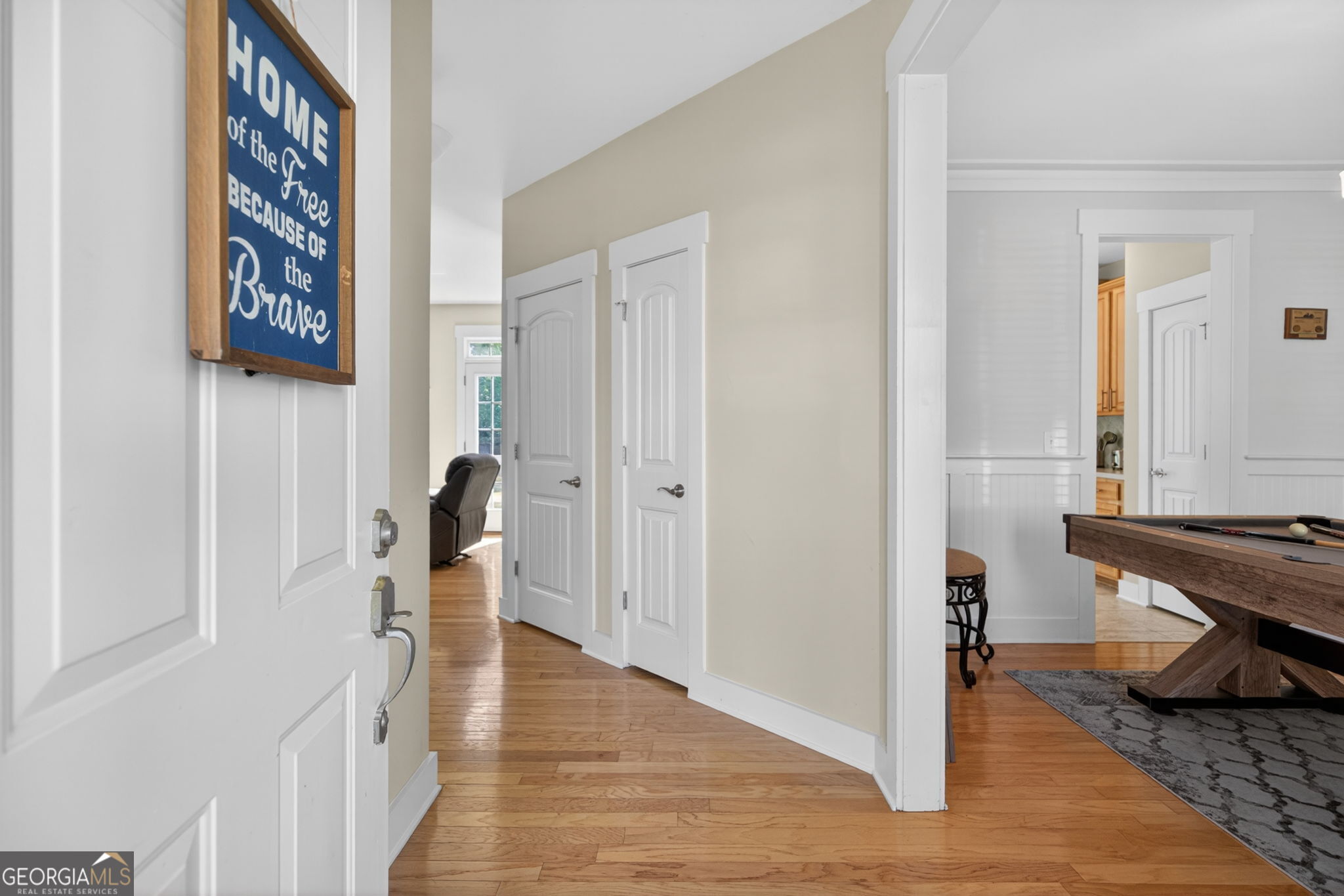 507 Rippling Court Property Photo 4