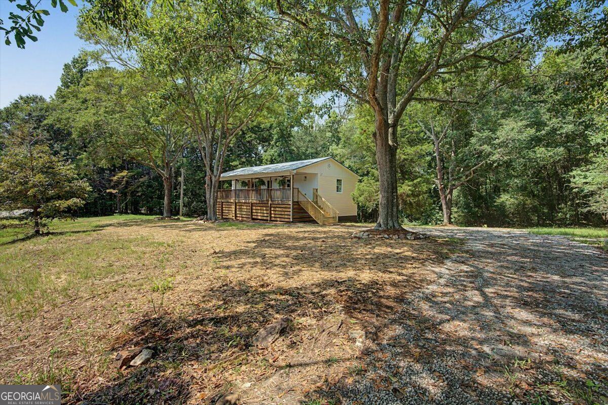 938 Mandeville Road Property Photo 7