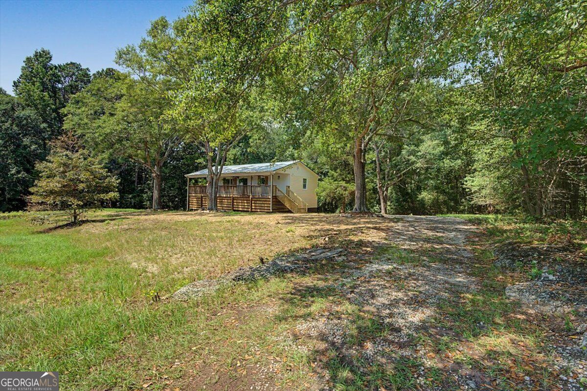 938 Mandeville Road Property Photo 8