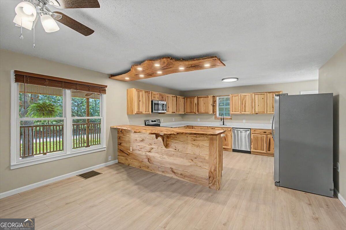 938 Mandeville Road Property Photo 18