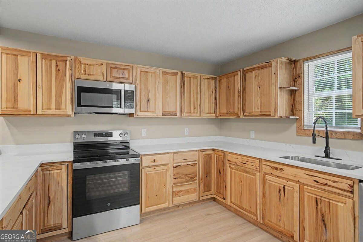 938 Mandeville Road Property Photo 26