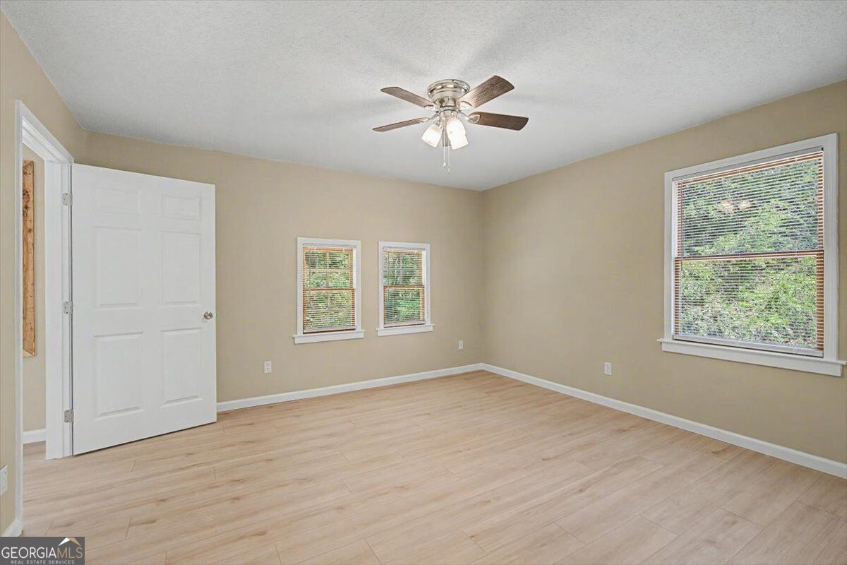 938 Mandeville Road Property Photo 31