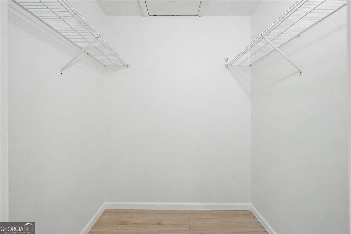 938 Mandeville Road Property Photo 32