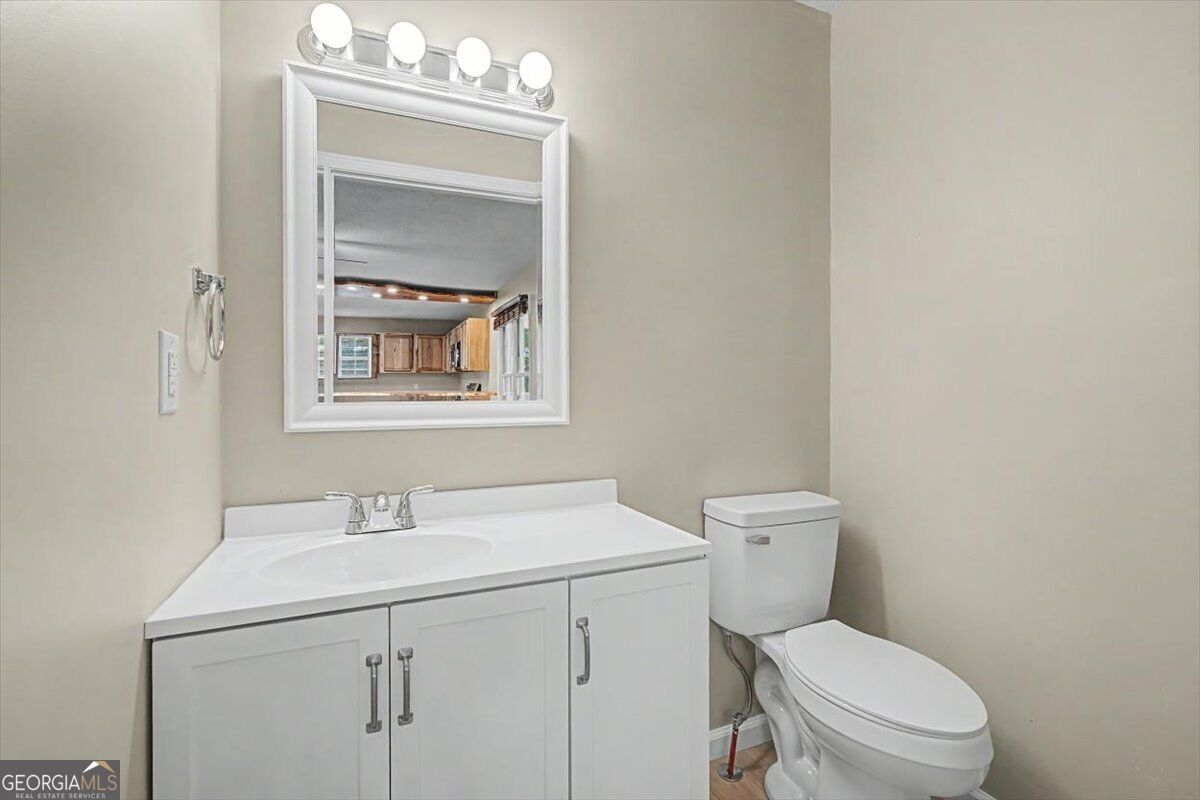 938 Mandeville Road Property Photo 45