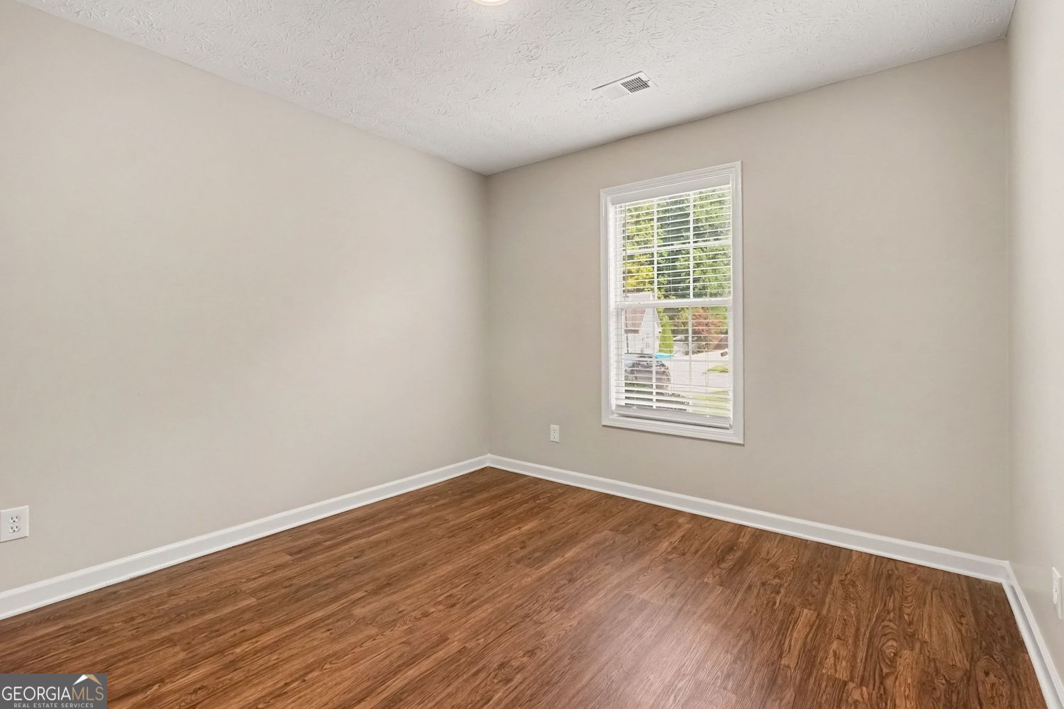 740 Chatham Park Drive Property Photo 14