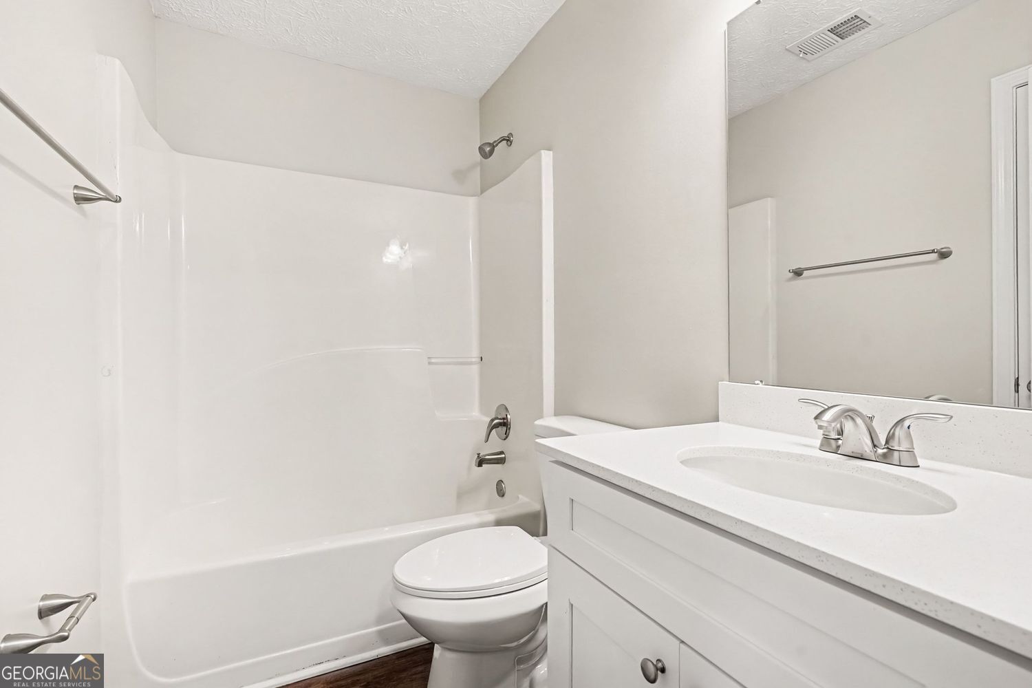 740 Chatham Park Drive Property Photo 16