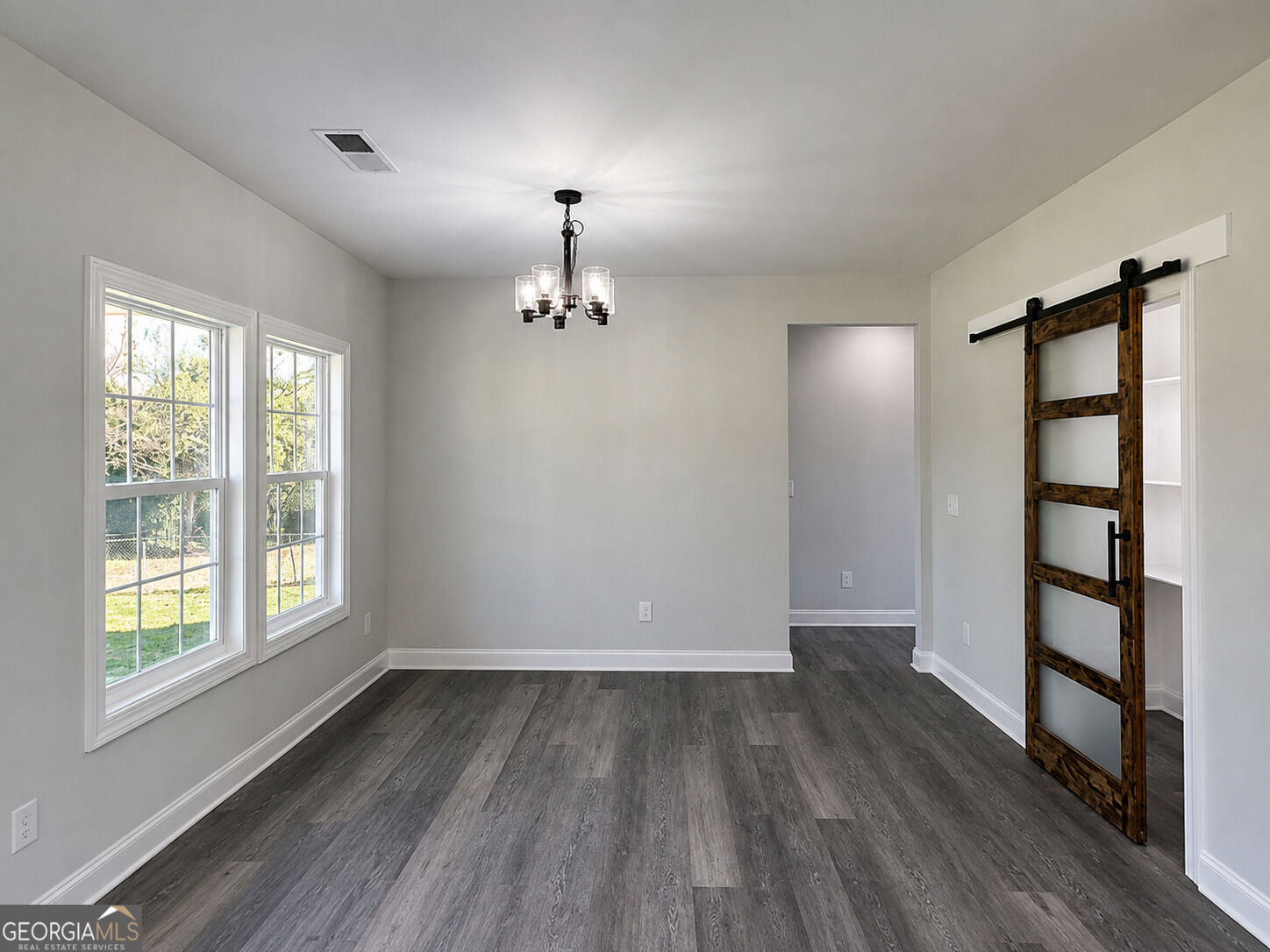 2513 Weldon Drive Property Photo 10